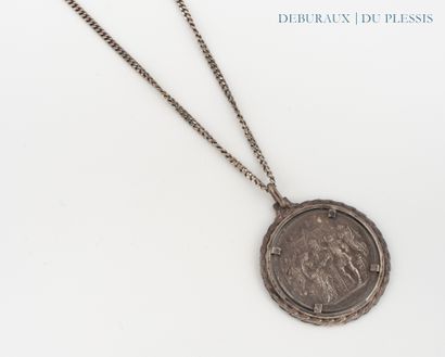 Chaîne et son pendentif en argent 800°/°°...