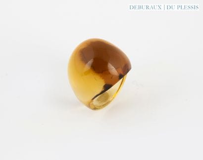 LALIQUE FANCE
Bague boule en cristal coloré.
TDD...