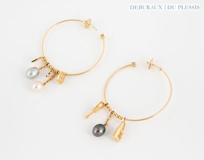 LOUIS VUITTON.
Pair of creoles, 