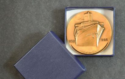 Médaille en bronze commémorant le cinquantième...
