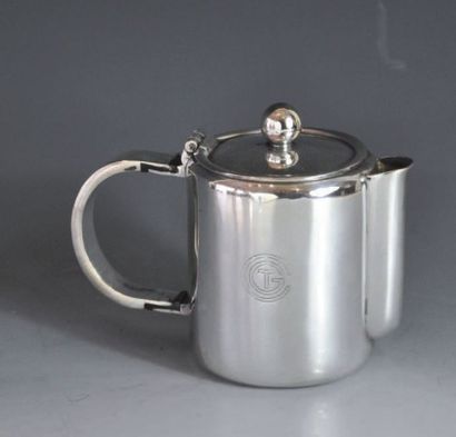 Petite cafetière dit « égoïste » en métal...