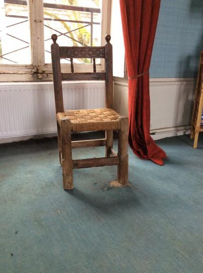 Paire de chaises paillées rustiques