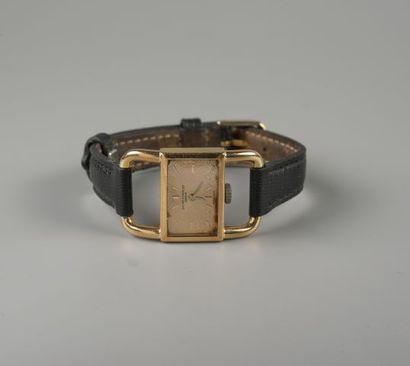 Bracelet montre de dame Baume et Mercier...