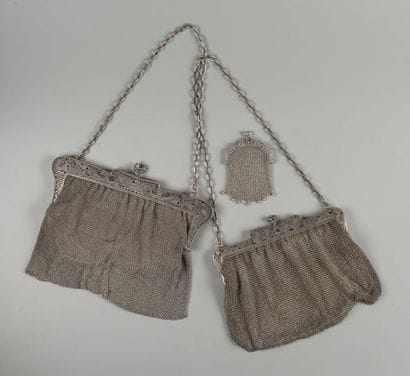 Lot de deux sacs du soir en argent 950 °/°°...