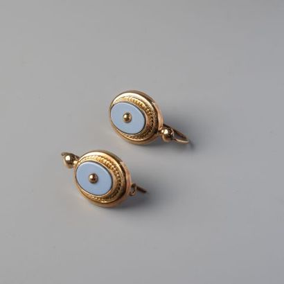 Paire de pendants d'oreilles en or 750 °/°°...