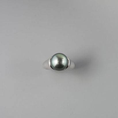 Bague en argent 925 °/°° sertie d'une perle...