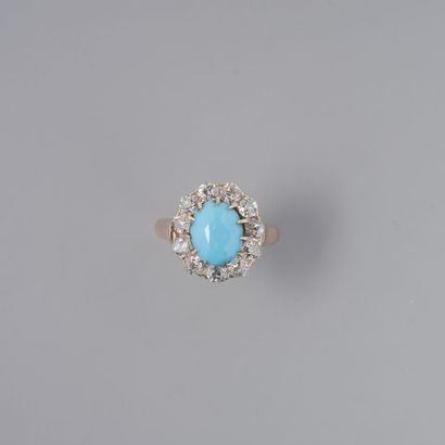 Bague marguerite en or 585 °/°° ornée d'un...