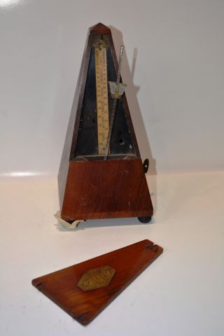 Métronome de Maelzel. Paris