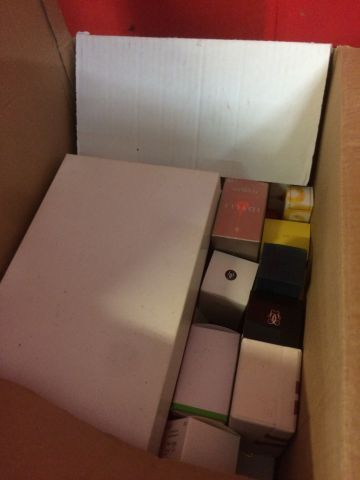 Collection de miniatures de parfum, Lanvin,...
