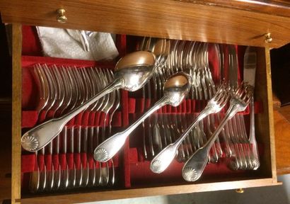CHRISTOFLE
Partie de ménagère en métal argenté,...