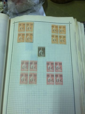 1 Album de timbres Portugal