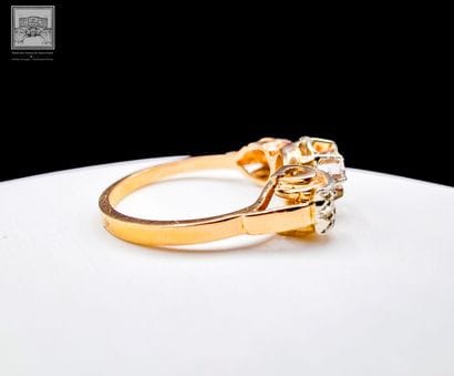 Ring
Yellow gold
750/°°° Eagle-head hallmark
Set...