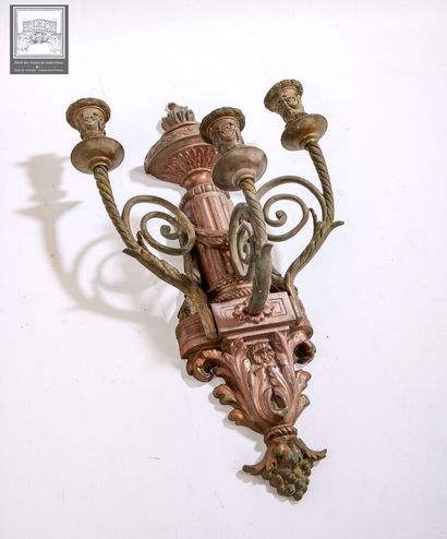 Applique en bronze de style Louis XVI à trois...