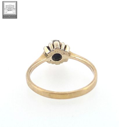 Bague solitaire
Or gris 18K 750/°°° 
Sertie...