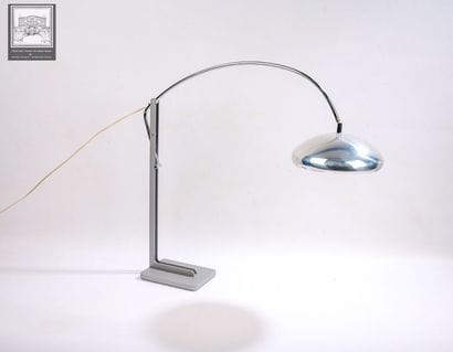 LIGNE ROSET 
Lampe à poser dite liseuse 
Inox...
