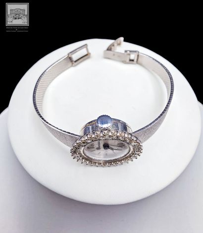 BEUCHAT
 Montre-bracelet de dame 
Or gris...