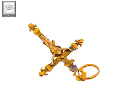18K yellow gold cross pendant, 750/°°°
Eagle's...