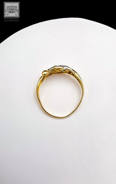 Bague
Or jaune 18K 750/°°°
Sertie 2 petits...