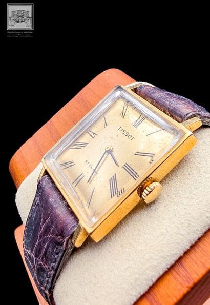 TISSOT, Montre bracelet d'homme
Or jaune...