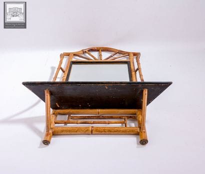ASIE - CHINE ?
Ancien miroir en bambou et...