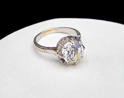 Solitary Diamond Ring 
800/°°° platinum or...