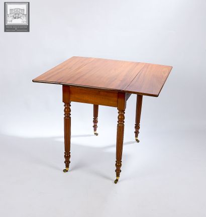 Table desserte à volets
Louis-Philippe
Acajou...