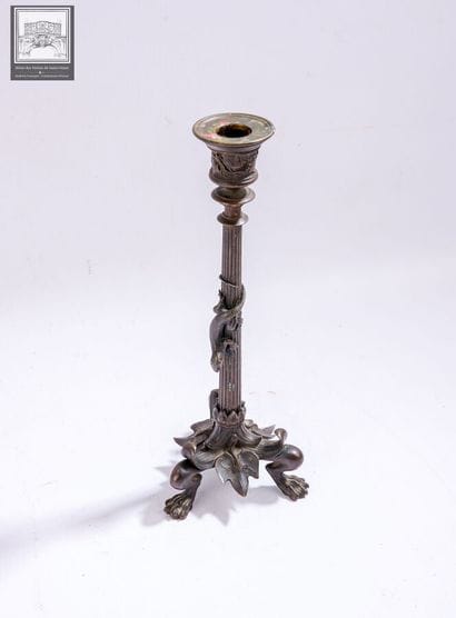 Alfred DAUBREE (1817-1885)
Bougeoir 
Bronze...