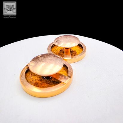 Paire de boutons de manchette en or 18K 750/°°°
Poinçon...
