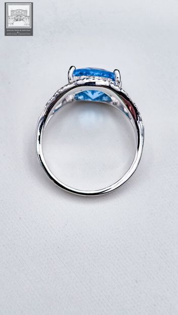 Openwork ring in 750°/.(18K) white gold 4g55...