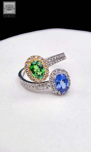 Bague Toi et Moi en or blanc et jaune 750°/.(18K)...