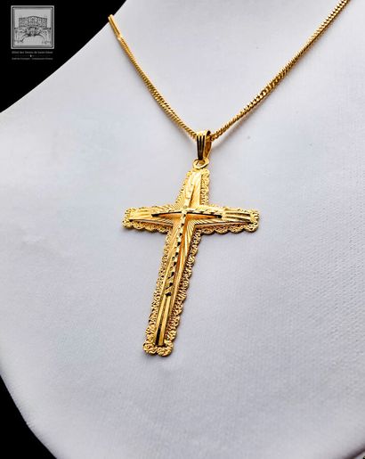 Collier + pendentif en forme de croix, en...