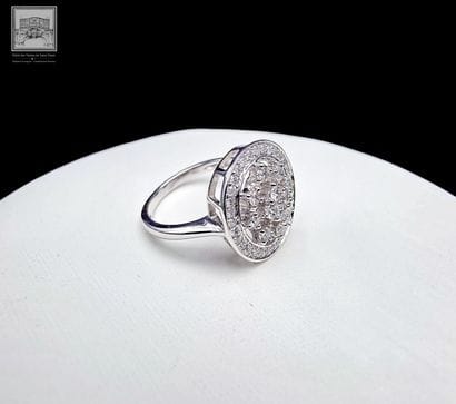 Bague Ajourée en or blanc 750°/.(18K) 4g...