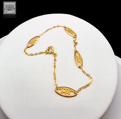 Bracelet en or jaune 18K 750/°°°
Poinçon...