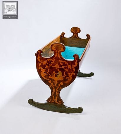 Rare berceau provençal 
Décor de marqueterie...