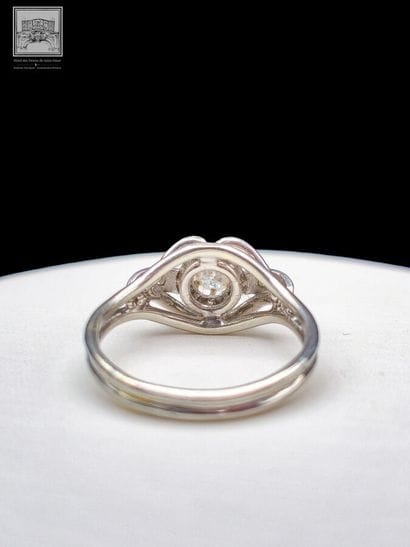 Ring in 18K white gold 750/°°° with eagle...