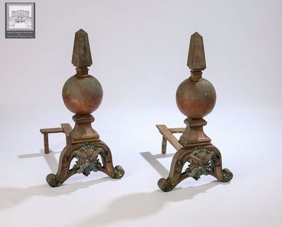 Importante paire de chenets
bronze et fonte
à...
