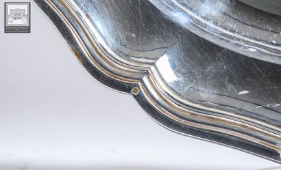 Plat en argent 
Poinçon Minerve 1er titre...