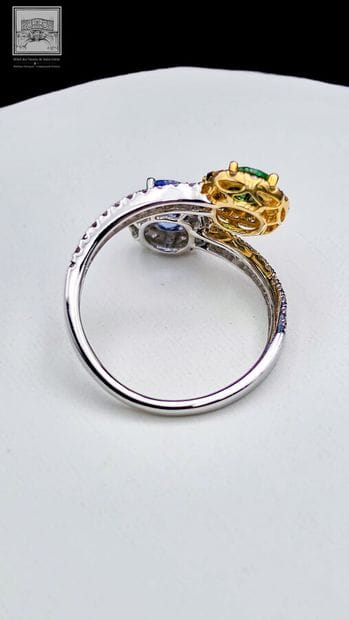 Bague Toi et Moi en or blanc et jaune 750°/.(18K)...