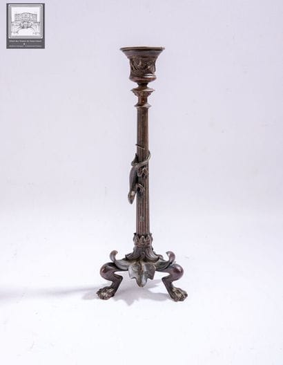 Alfred DAUBREE (1817-1885)
Bougeoir 
Bronze...