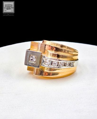Bague Tank Art Déco en or jaune et gris 750/°°°...