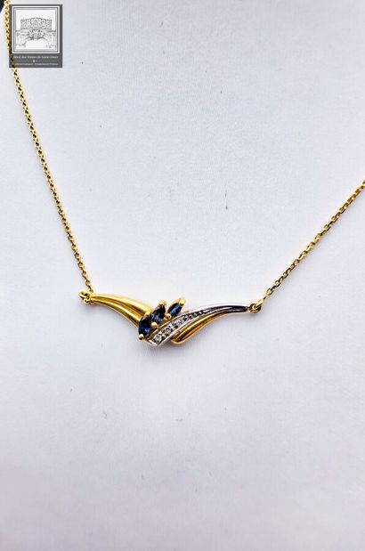 Collier
or jaune et gris 750/°°°
Poinçon...