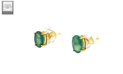 Pair of 750°/ (18K) 0g95 yellow gold earrings...