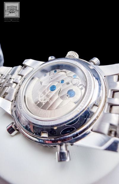 HINDENBERG 
Montre d'homme - Réf 250-H
Bracelet...