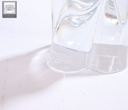 BACCARAT
Paire de falmbeaux en cristal.
Modèle...