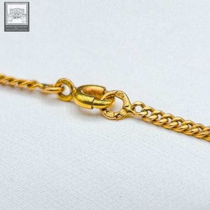 Collier + Pendentif
Or jaune 18K 750/°°°...