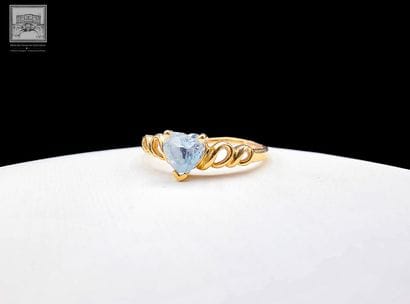 Bague
Or jaune 18K 750/°°°
Sertie d'une petite...