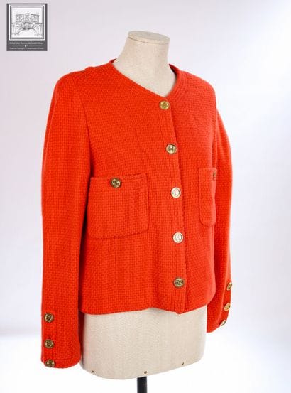 Chanel Boutique - Veste légèrement épaulée...