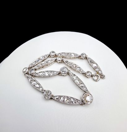 Bracelet 
18K white gold 750/°°°
Eagle-head...