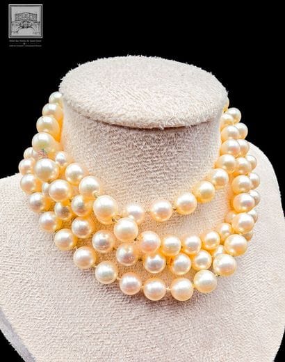 Collier de perles de culture dit choker
Sans...