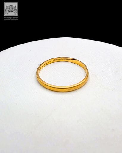Anneau en or jaune 18K 750/°°°
Poids : 1.27...